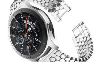 Affordable Yet Stylish: 3 Watches Under $50 That Look Like More